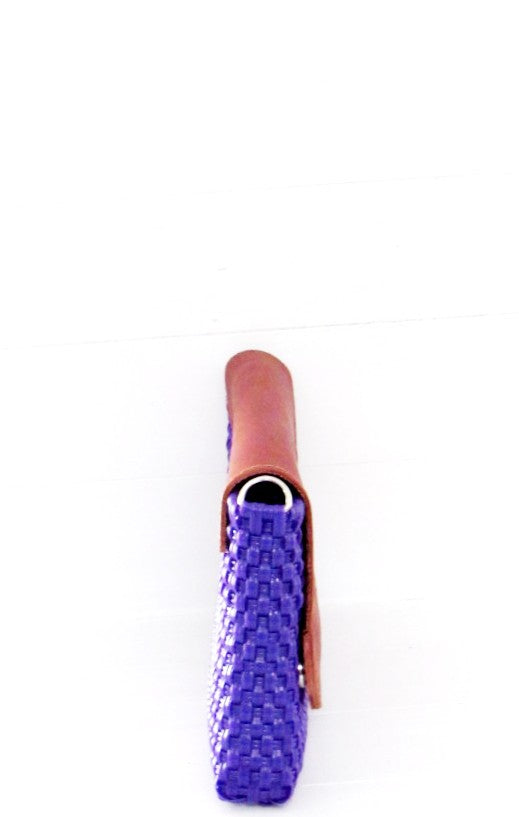 Bolsa Clutch Tejida Color Morada