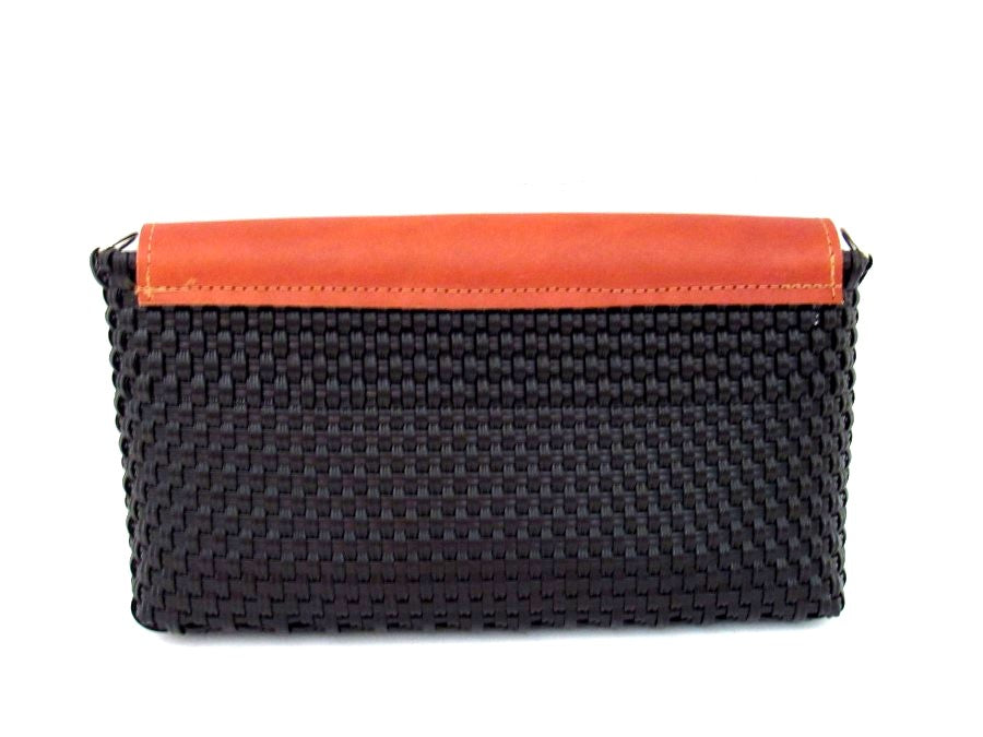 Bolsa Clutch Tejida Color Negro