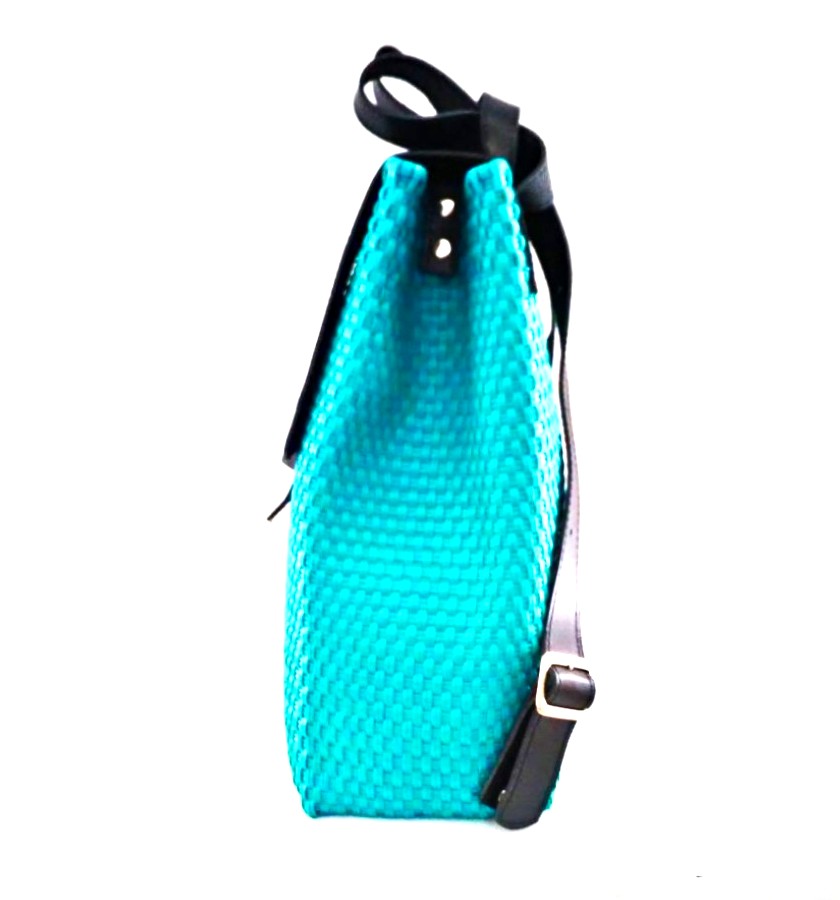 Mochila Tejida Color Azul Aqua